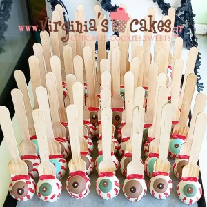 Halloween cake pops
